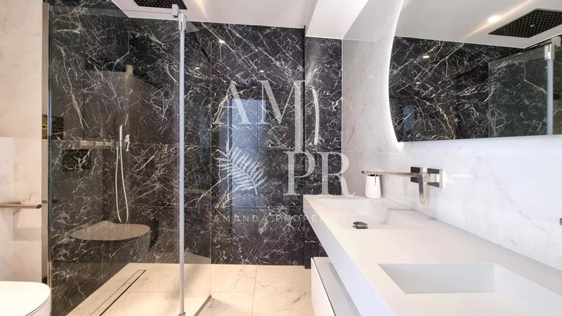 Appartement - 90 m² - 3 pièces