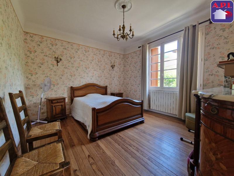 Maison - 191 m² - 7 pièces