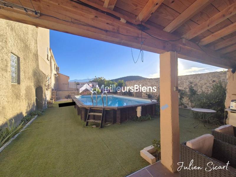 Maison de village - 125 m² - 5 pièces