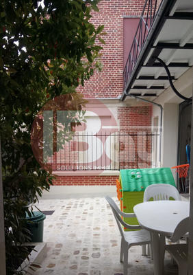 Maison - 102 m² - 5 pièces