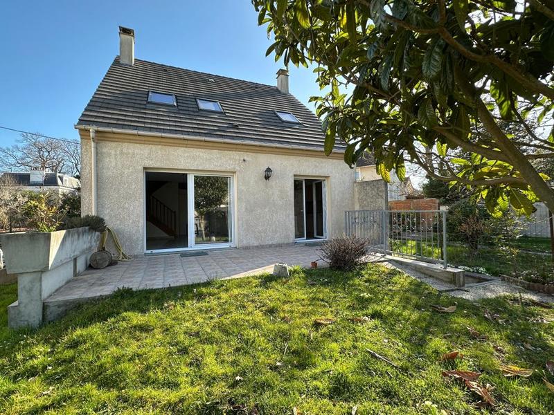 Maison - 120 m² - 5 pièces