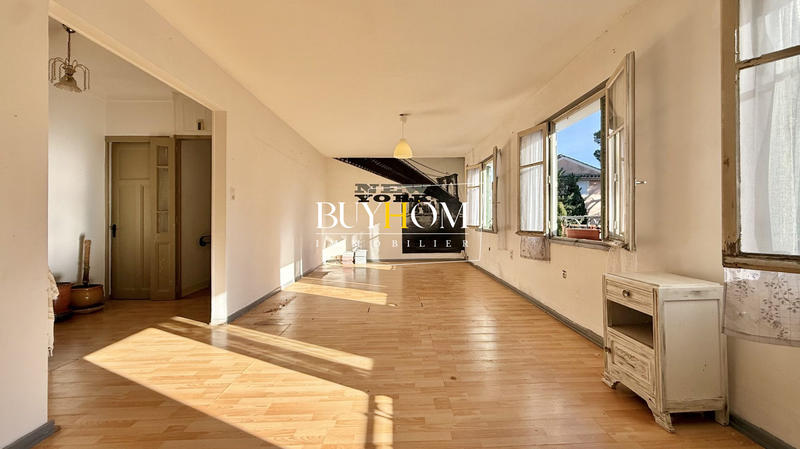 Maison - 145 m² - 6 pièces