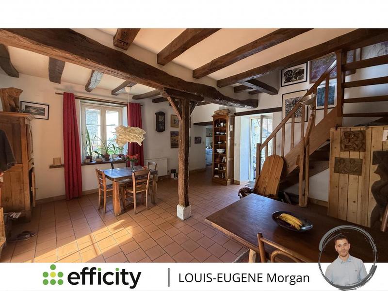 Maison en pierre - 191 m² - 8 pièces