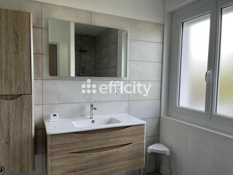 Maison - 140 m² - 7 pièces