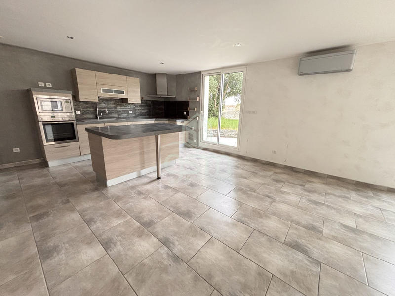 Appartement - 121 m² - 4 pièces