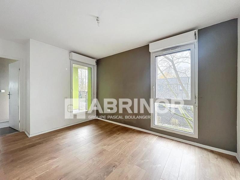 Appartement - 81 m² - 4 pièces