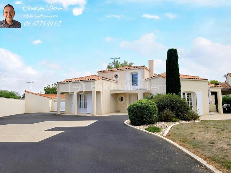 Pavillon - 165 m² - 6 pièces