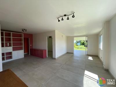 Villa - 94 m² - 5 pièces
