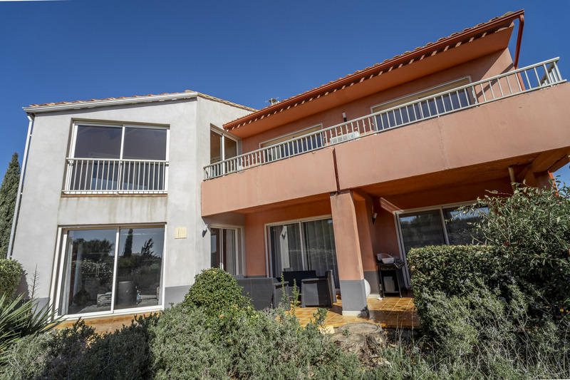 Villa - 232 m² - 7 pièces