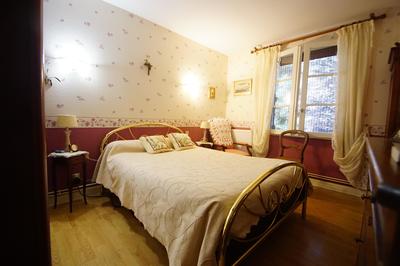 Viager - Villa - 206 m² - 9 pièces