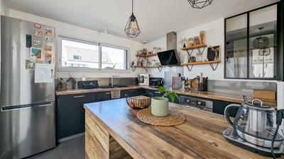 Maison - 114 m² - 4 pièces