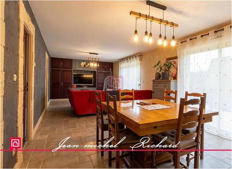 Maison - 165 m² - 7 pièces