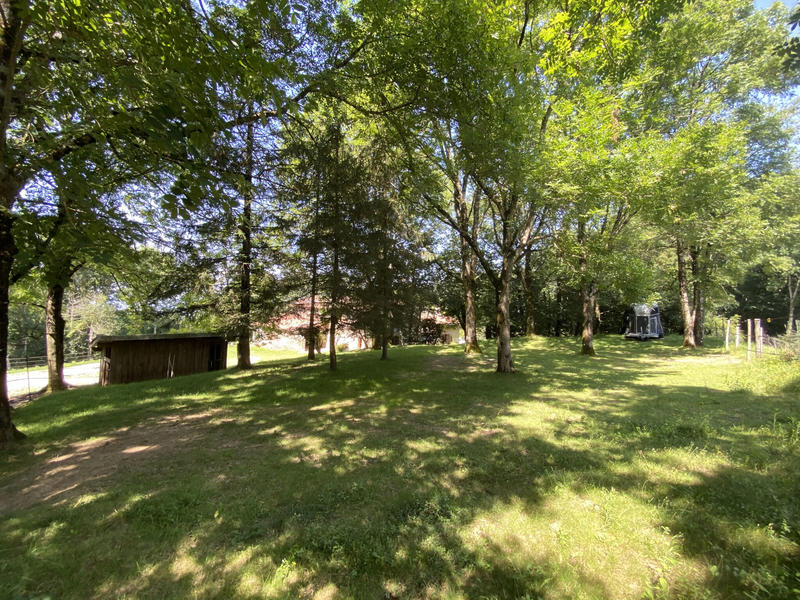 Maison - 360 m² - 8 pièces