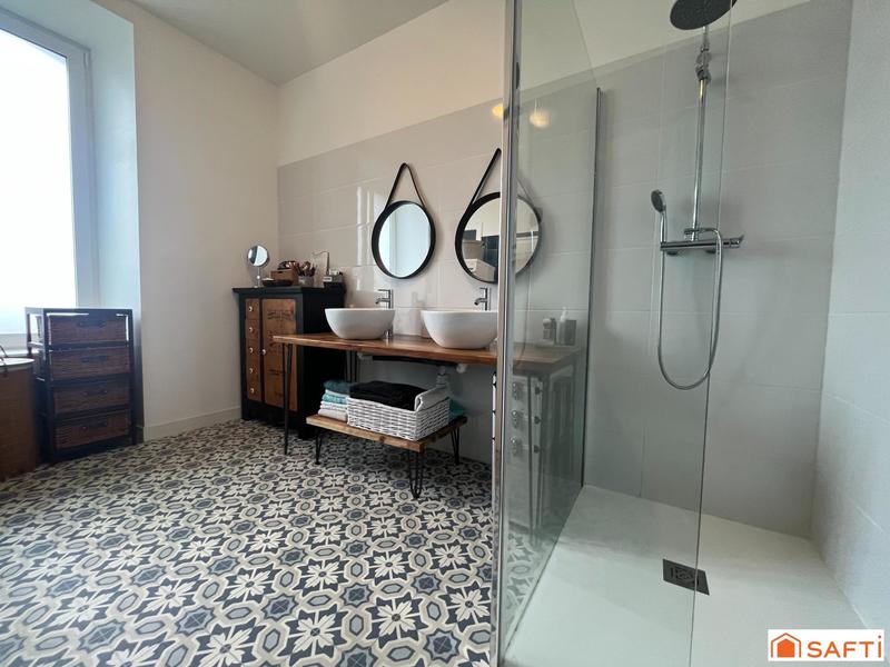 Maison - 144 m² - 6 pièces