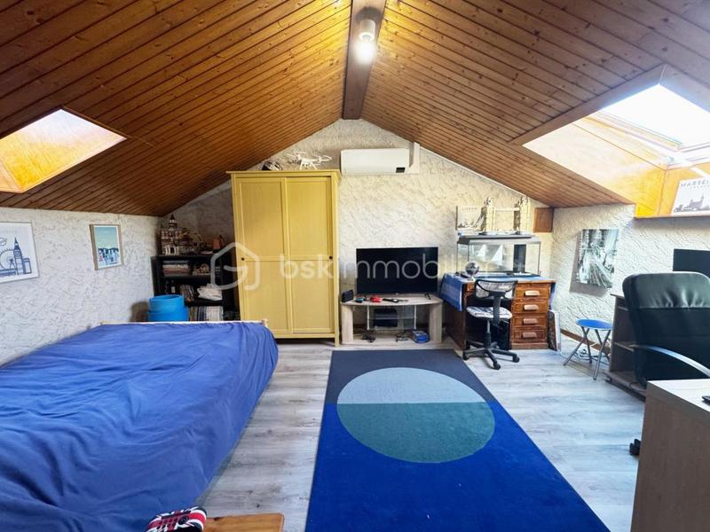 Maison - 95 m² - 4 pièces