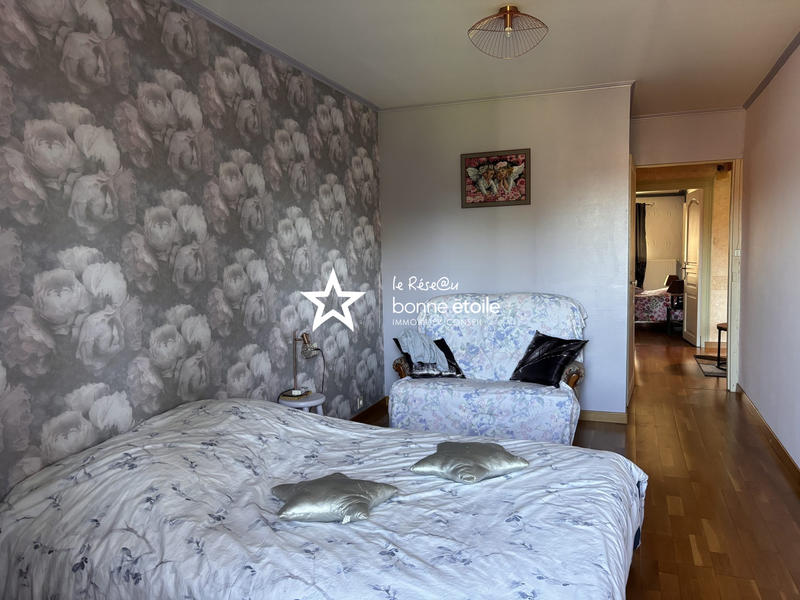 Maison - 169 m² - 7 pièces