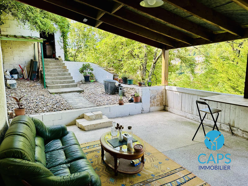 Maison - 96 m² - 4 pièces