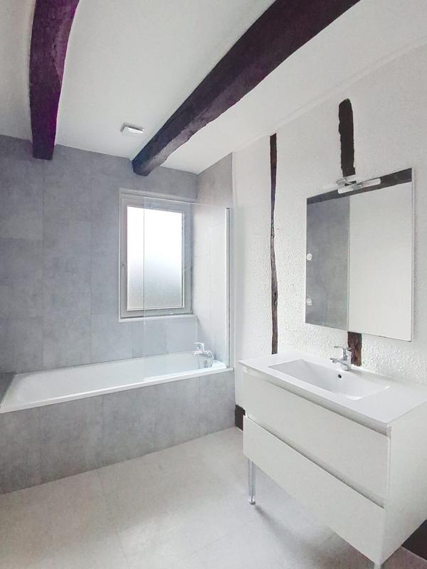 Maison - 94 m² - 3 pièces