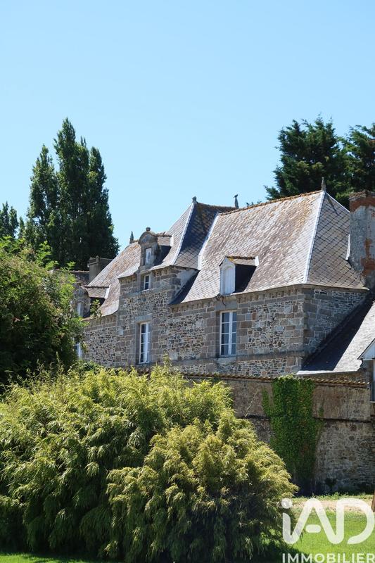 Château - 1 500 m² - 10 pièces