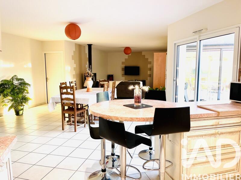 Maison - 120 m² - 5 pièces