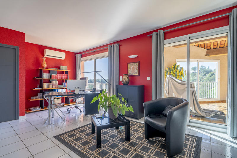 Villa - 232 m² - 7 pièces