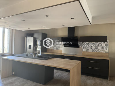 Maison - 126 m² - 5 pièces