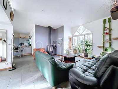 Maison - 114 m² - 5 pièces