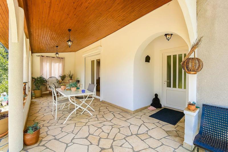 Maison - 131 m² - 6 pièces