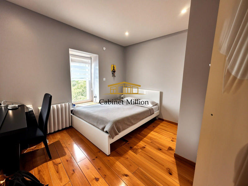 Maison - 82 m² - 5 pièces