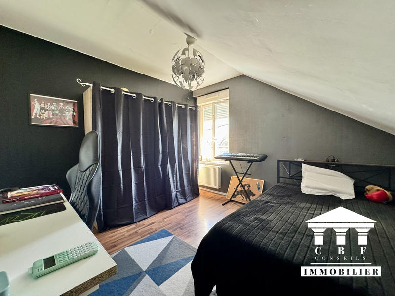 Maison - 145 m² - 6 pièces