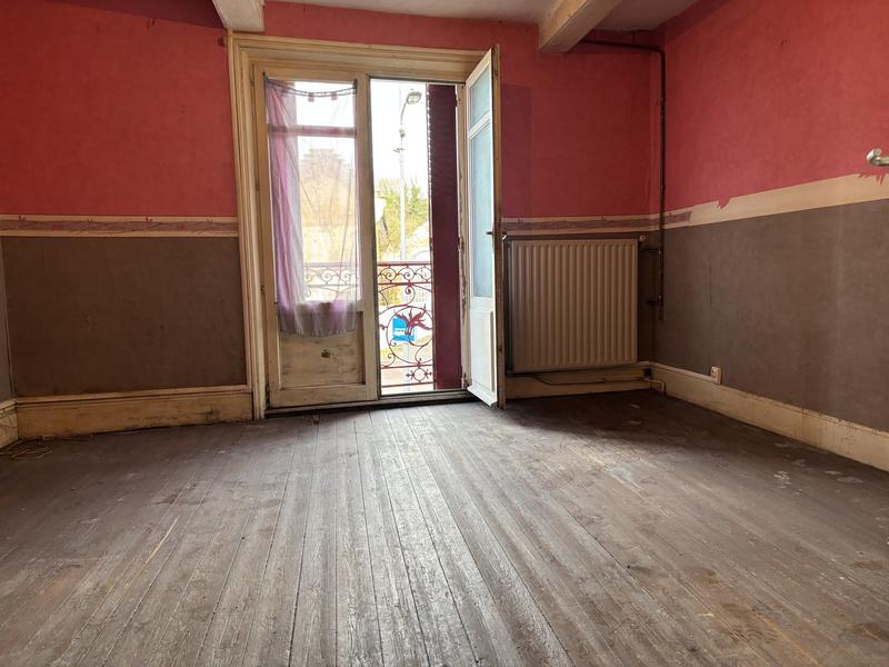 Maison - 200 m² - 10 pièces