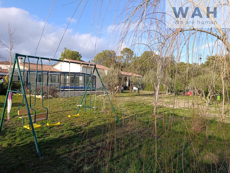 Villa - 200 m² - 8 pièces