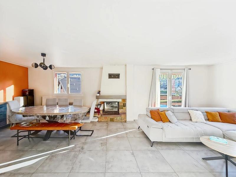 Maison - 130 m² - 6 pièces