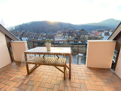 Appartement - 110 m² - 5 pièces