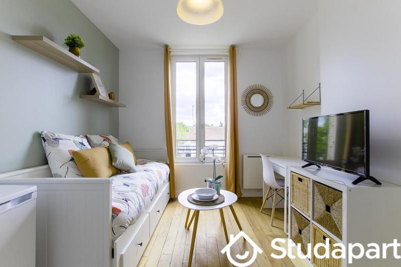 Chambre - 10 m² - 1 pièce