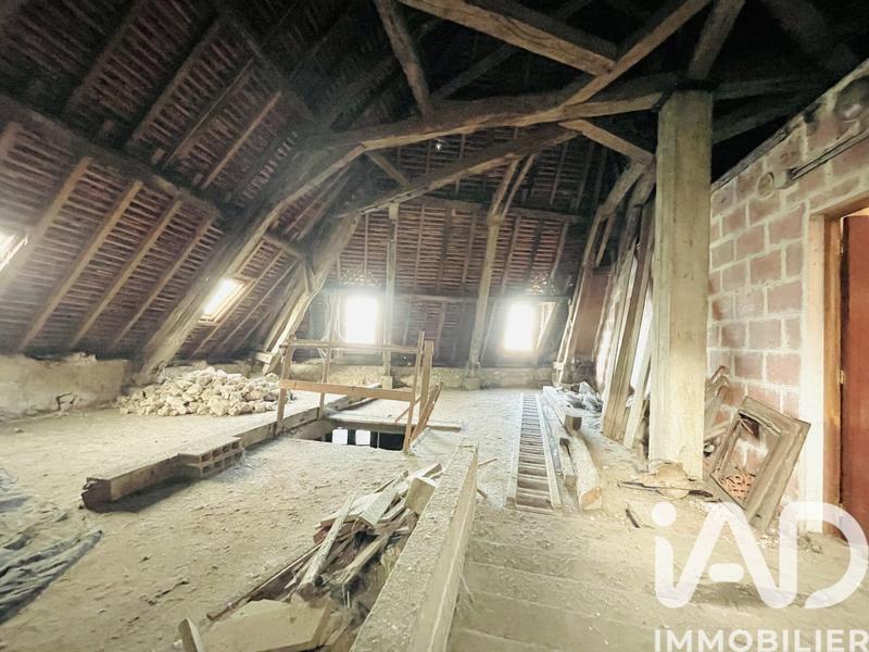 Maison - 201 m² - 10 pièces