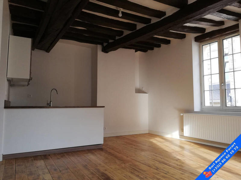 Studio - 32 m² - 1 pièce