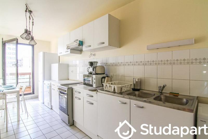 Chambre - 11 m² - 1 pièce