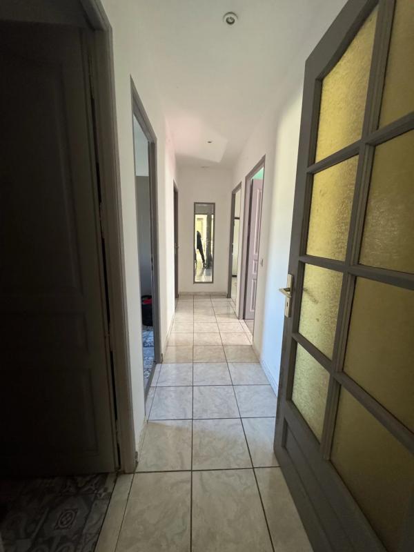 Propriété - 158 m² - 6 pièces