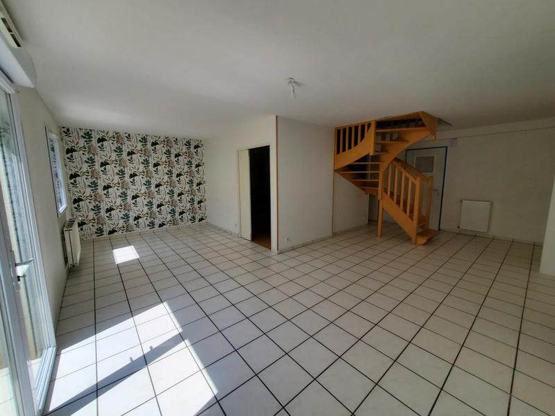 Pavillon - 96 m² - 5 pièces