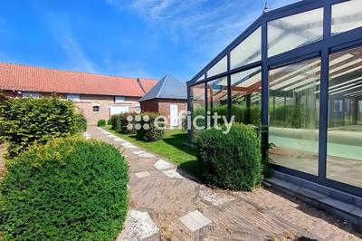 Maison - 224 m² - 7 pièces