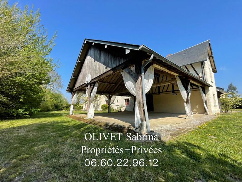 Maison - 228 m² - 8 pièces