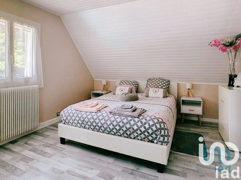 Maison - 325 m² - 14 pièces