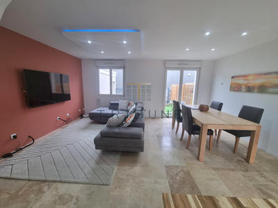 Maison - 85 m² - 4 pièces