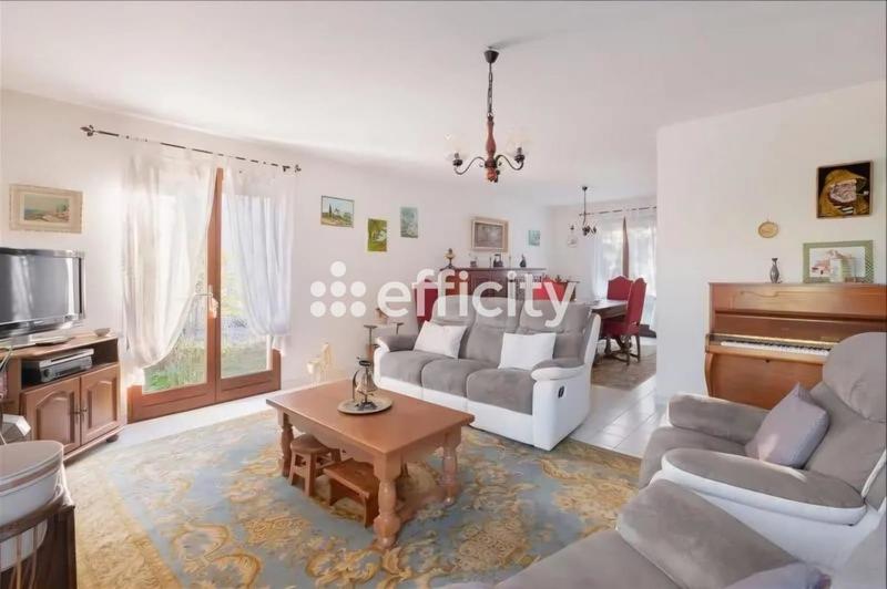 Maison - 124 m² - 5 pièces