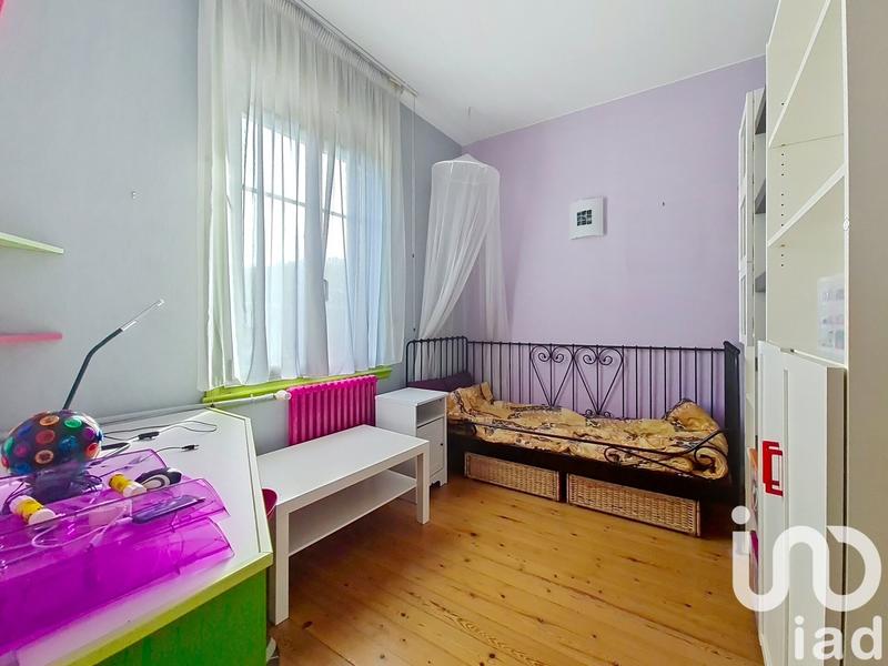 Maison - 206 m² - 8 pièces