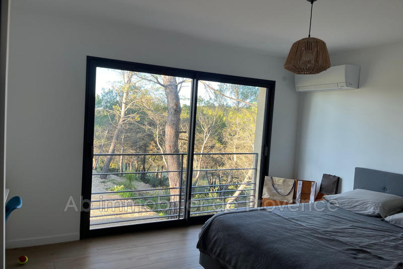 Maison contemporaine - 83 m² - 6 pièces