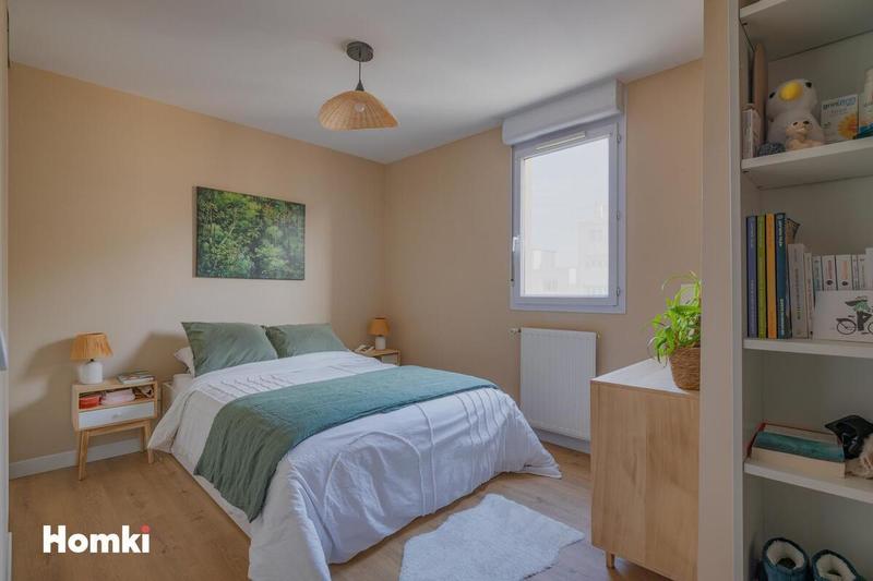 Appartement - 80 m² - 3 pièces