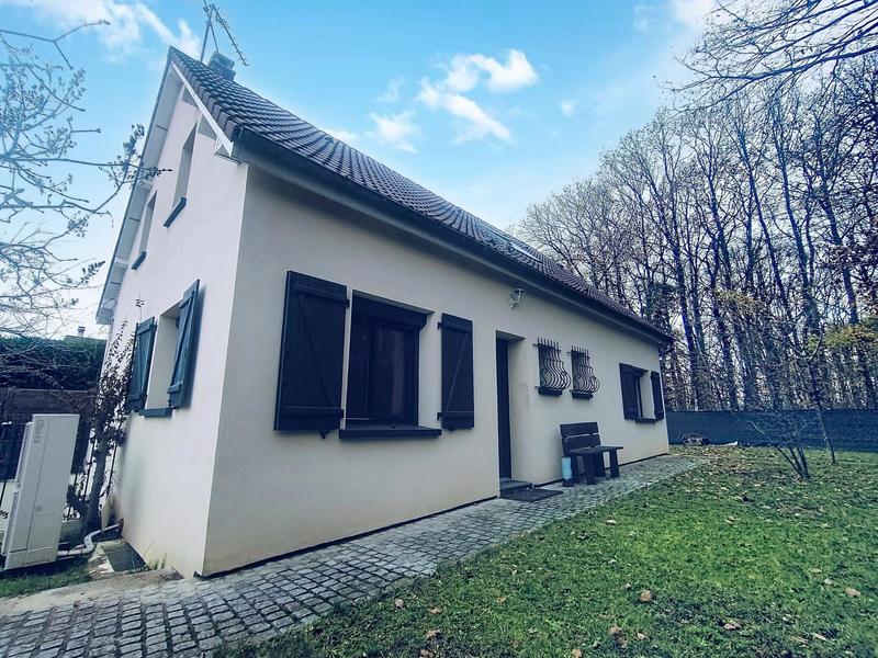 Maison - 107 m² - 7 pièces