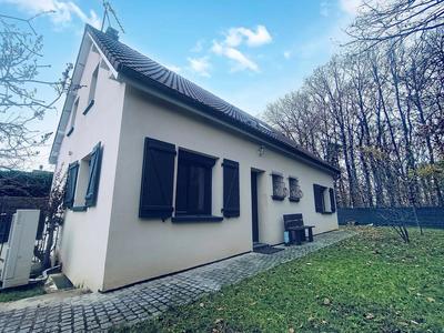 Maison - 107 m² - 7 pièces